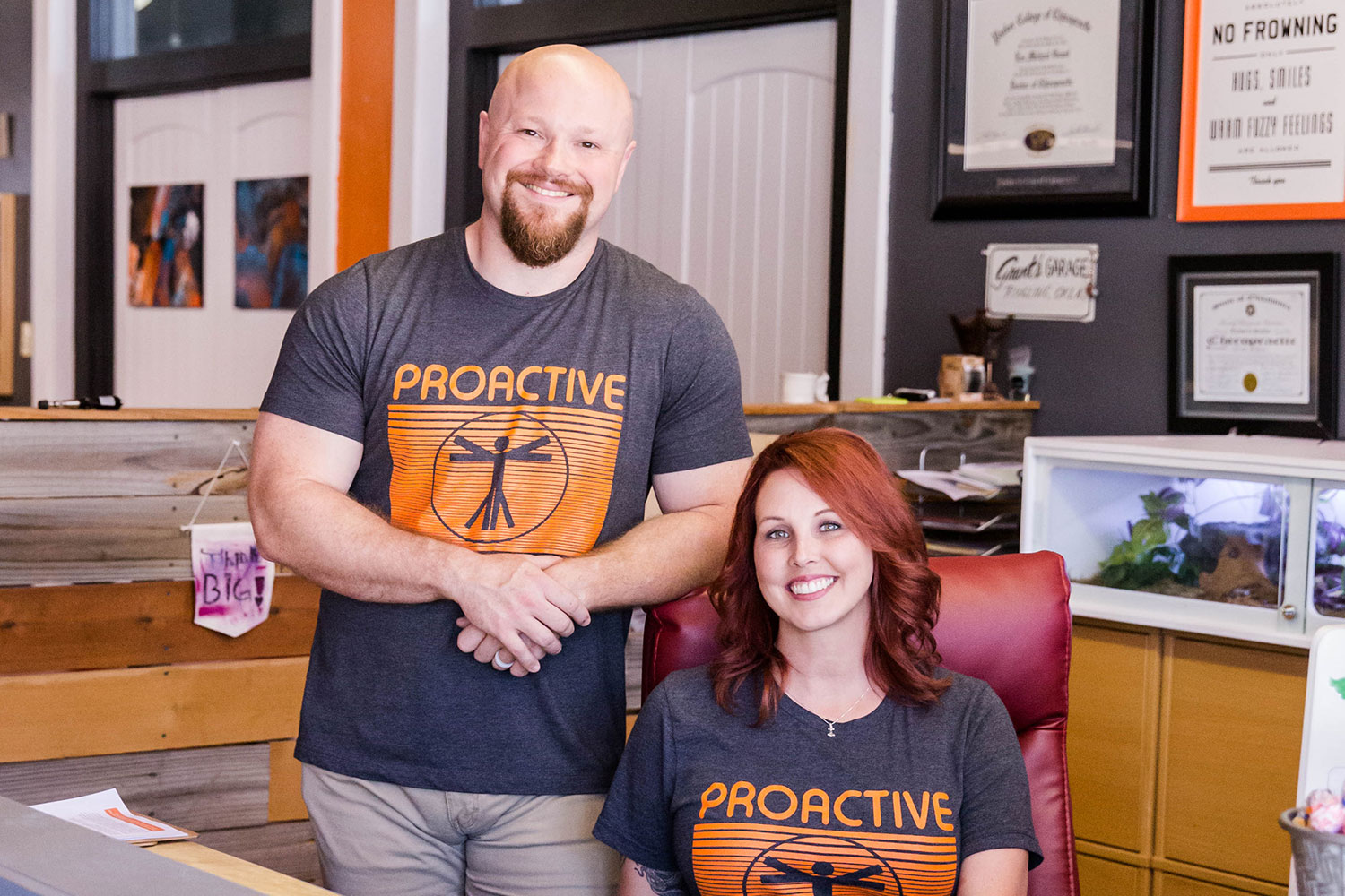 ProActive-Chiropractic-Team Dr. Lee Grant, family chiropractor in Ardmore, OK and office team